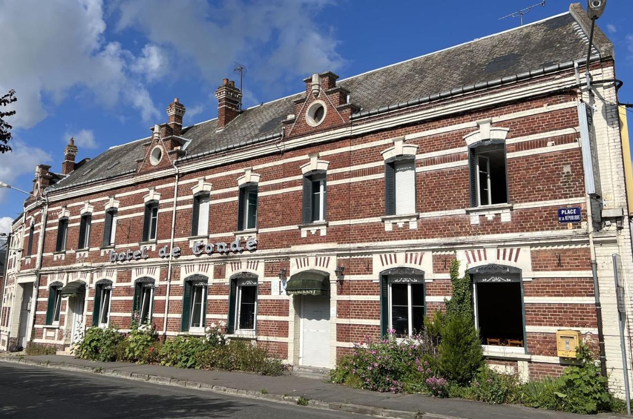 Le Conde Hotel Montdidier  Buitenkant foto