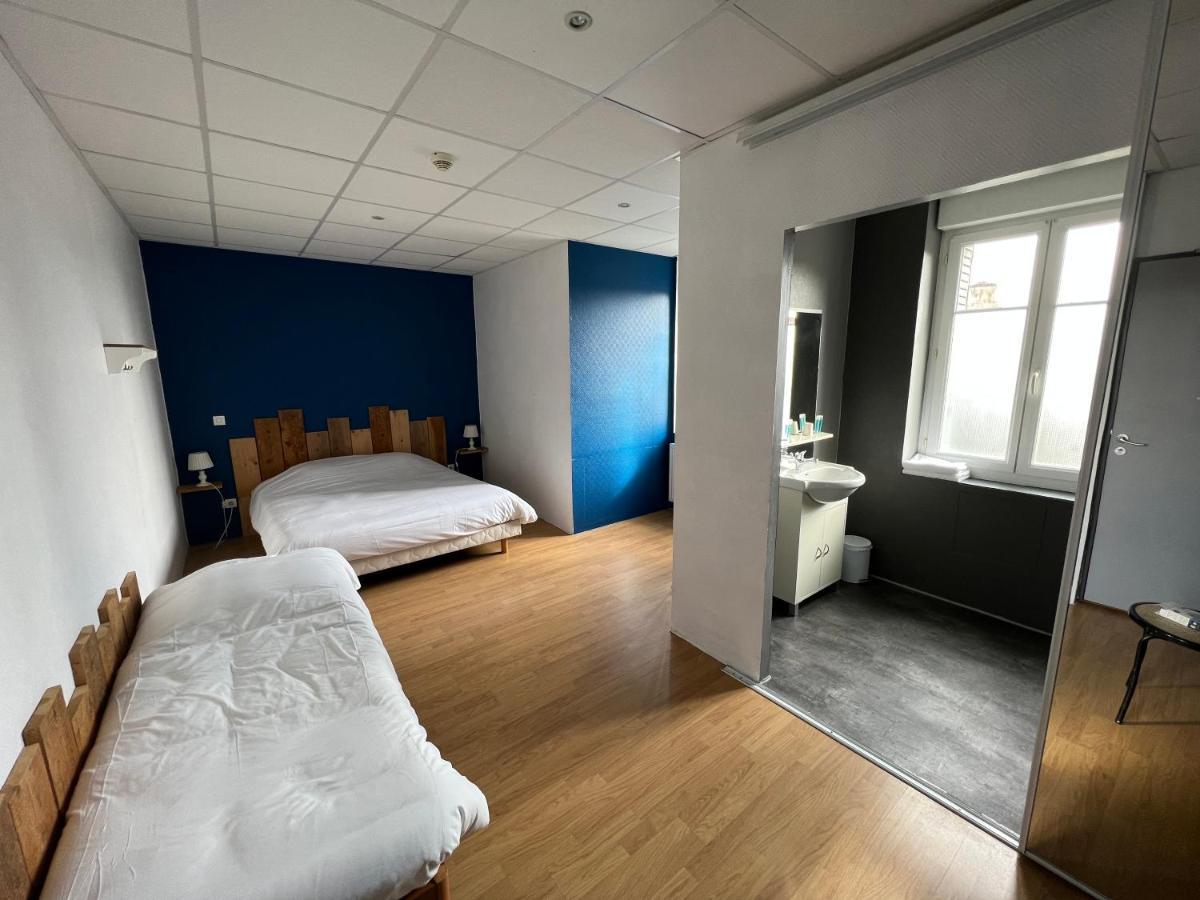 Le Conde Hotel Montdidier  Buitenkant foto